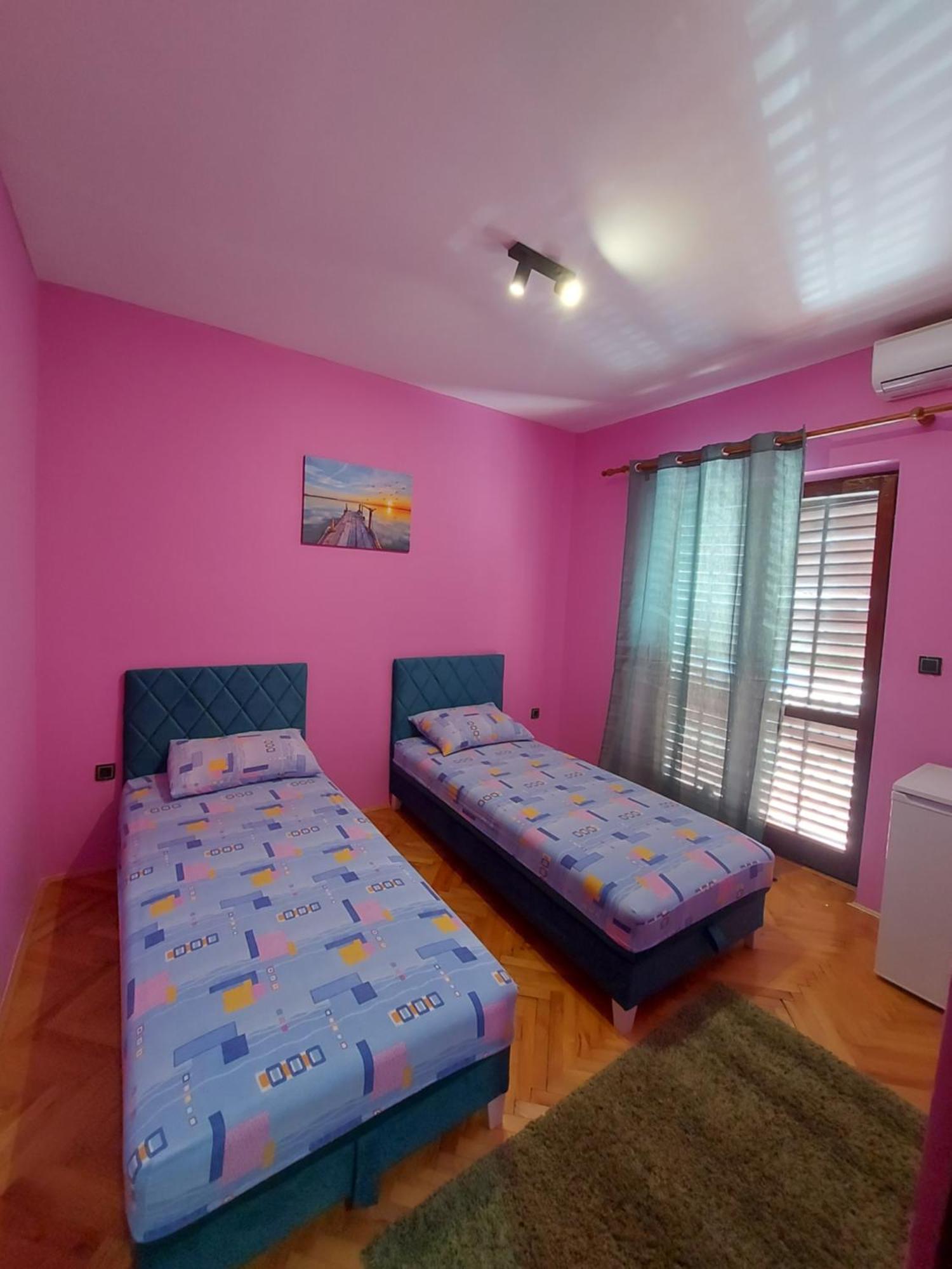 Barcelona Apartments Τίβατ Εξωτερικό φωτογραφία