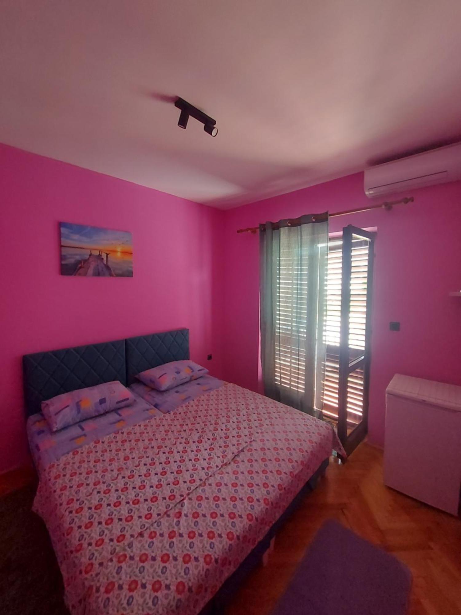 Barcelona Apartments Τίβατ Εξωτερικό φωτογραφία